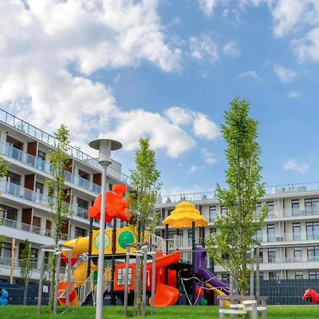 Aparts Care Ku Morzu 49 Wschodni Z Porannym Sloncem Parking דירה סיאנוז'טי