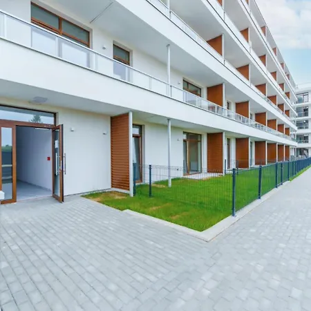 Aparts Care Ku Morzu 49 Wschodni Z Porannym Sloncem Parking *